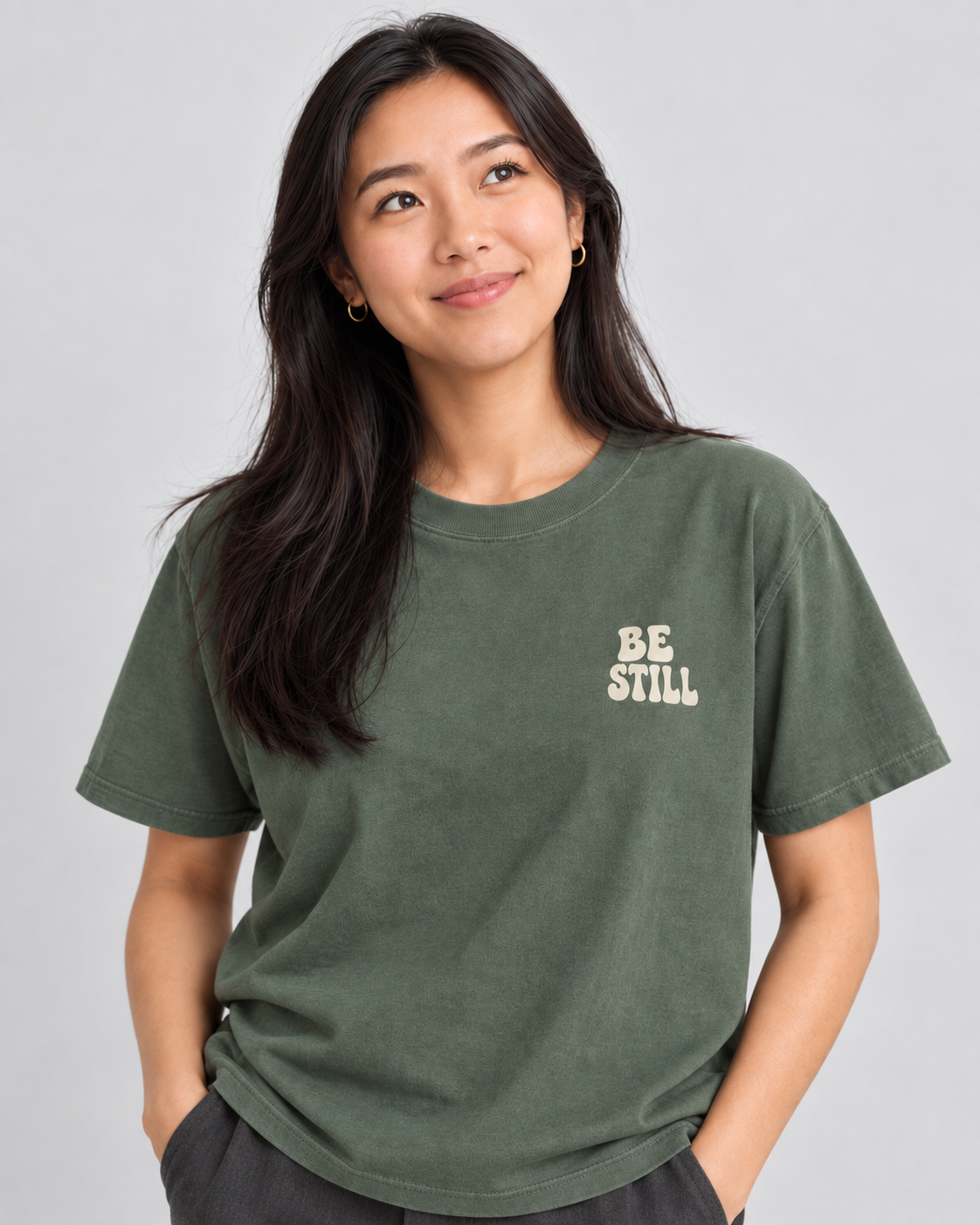 Be Still & Know Tee — Moss — 01 looking up
